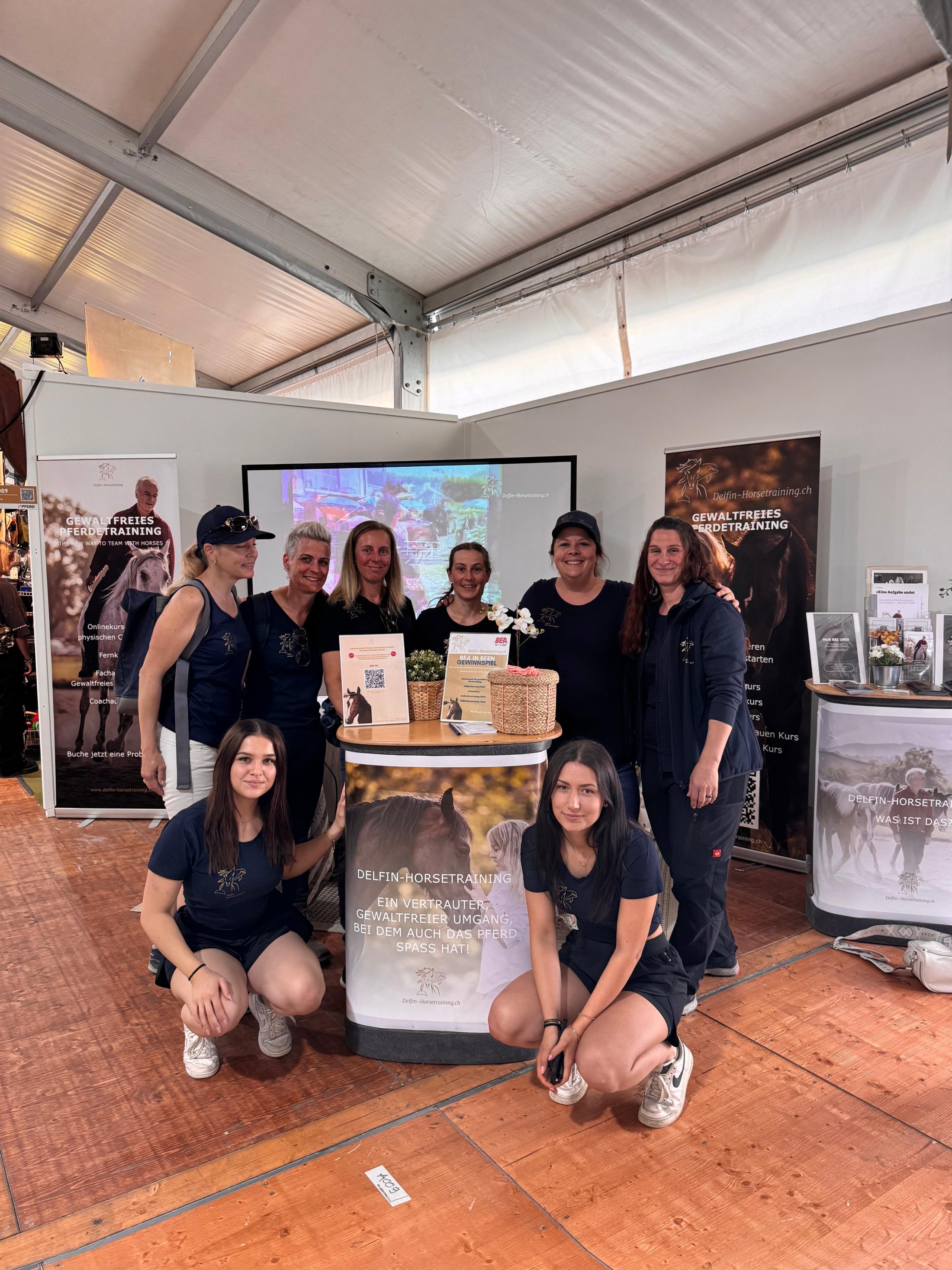 Delfin Horsetraining, BEA Bern mit Stand und täglichen Live-Auftritten